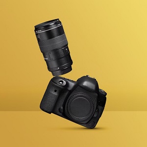 Canon 7D DSLR Camera